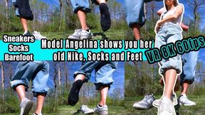 VR 3D 8K 180 60 fps | Angelina shows you her old Nike shoes, her black sweaty socks, and the soles of her feet