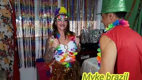 carnaval 2026 com a gostosa loirinha do desejo ela adora dar o cu e pede porta na boca