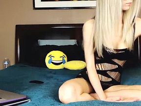 Hottest Amateur 19yo Blonde Teen going solo on Webcam 02