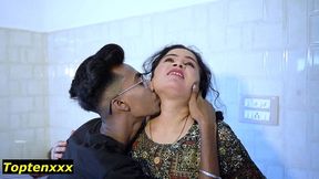 mordern tarzan boy fucks lost bhabhi in forest! sudden sex