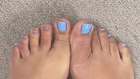 Blue Toes on a sunny day