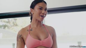 Ameena Green Sucks Trans Gym Partner
