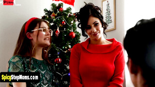 X-Mas Gift - Hot Wife's Ass Exposed in Public