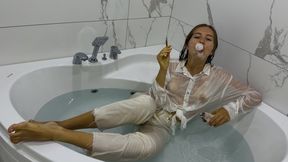 Pee in white jeans, masturbate and smoke!