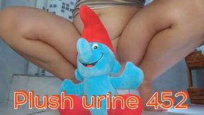 Plush urine 452