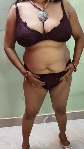 Indian BBW Sexy Bhabhi Show