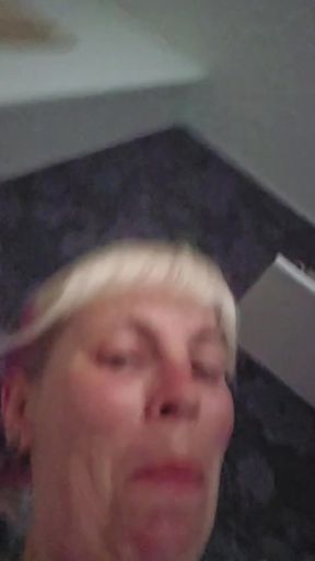 Maja the Cat fisting her sweet pussy