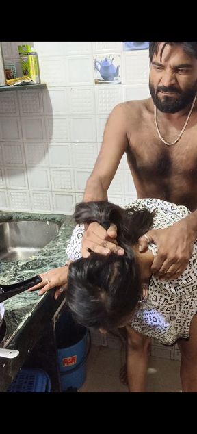 indian desi village bhabhi ko dewar ne kitchen me choda