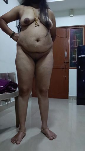 Desi aunty super boobes and doggy style position ookum bothu sugama eruku