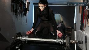Miss Alessa Milano Nylons, My Bitch & Facestitting on the Rack Part 1