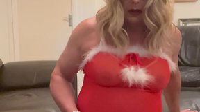 Crossdresser kellycd2022 masturbates in stockings and heels for big cumshot