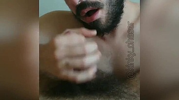 mamando o novinho depois da faculdade