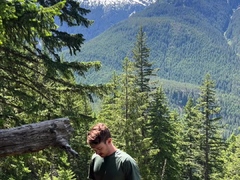 Amateur girls Maria does blowjob outdoors