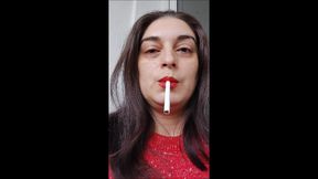 Mistress Roberta - Smoking in the morning pov