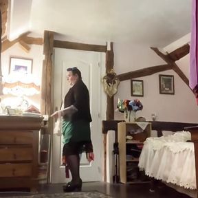 Dressed with a green skirt for a night out