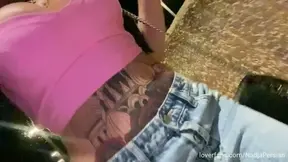 Se que te encanta ver a Nadja Lapiedra follando en público, fue toda una aventura en las vacaciones de verano, buscábamos un lugar público para follar pero tenía que quería chupárselo en medio del pa…