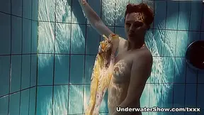 UnderwaterShow Video: Lera