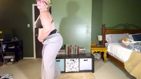 Striptease: Old Jazz and Swing Make Alice Horny as She Counts You Down to Cum After Stripping and Jiggling Her Fat Body