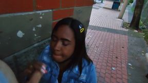 Colombian Woman Has Sex in Public with a Tourist