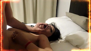 SEXO EXTREMO ANAL ,Y LATIGAZOS , EL MACHO DEL VECINO RESULTO SER UN AMO ,ME DEJO LLENA DE LECHE