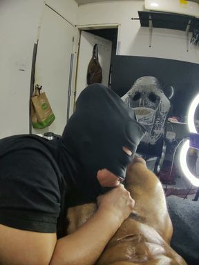 Throat Champ Black Mask 3