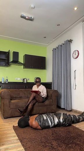 African Femdom BDSM Bondage - Domina Havi
