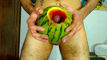 Fucking a watermelon until I cum inside it - Camilo Brown