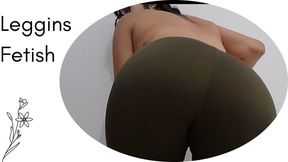 Worship my ass in leggins again