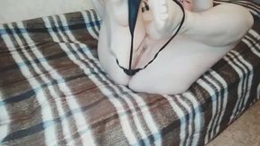 Hairy BBW dildo fuck