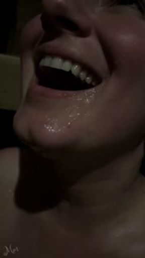 Please Piss In My Mouth Master