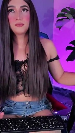 Colombian Princess with a Big Cock
