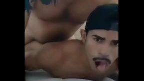 SENTANDO NO JEBA GROSSA