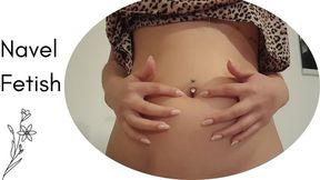 playing with my very hot deep navel