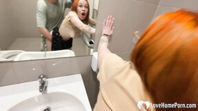 I Pick Up a Babe & Cock Her Down in a Public Toilet