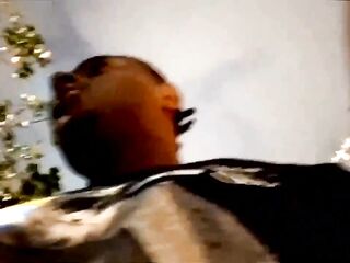 This babe discovered me on the street and certainly I wasn't gonna miss the opportunity to take him to watch my room.