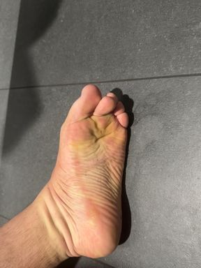 Turkish Teen Shows His Feet At Work!