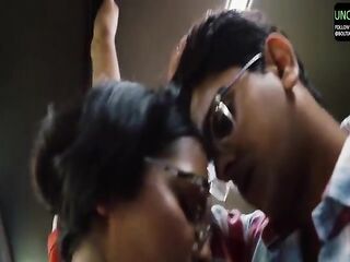 Love on moving bus