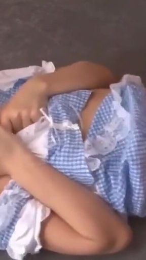 Wanz-521: Shaved Maid - Mikako Abe (english Subtitles by Erojapanese)