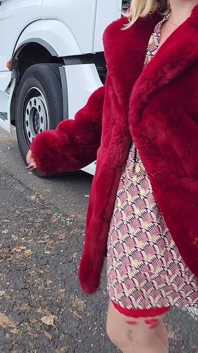 Exhib Parking Hgv: Routier Spots Me and Fucks Me Like a Bitch in the Cab of His Truck
