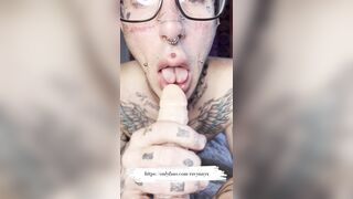 Macro shot Fellatio