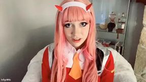Wholesome Cosplay Babe Heals Your Blues