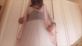 monia is getting married, you can t try it that way