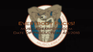 Trekant, uten kondom, kuker, pappa – bjørnetatovert Liam Angell og Sean Maygers analknullet, stor pikk