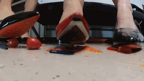 3 Giant High Heels Crush Food