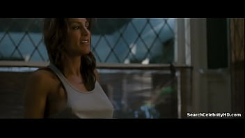 Jennifer Esposito in Crash 2004