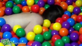 DareDorm College sex in the ball pit