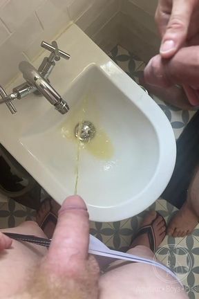 Compilation (2 Scenes): Amateur Boys Pissing Together