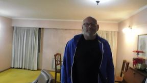 fuimos a ver un departamento por inmobiliaria y cojimos en la habitacion, mientras entraba otra gente a verlo ...