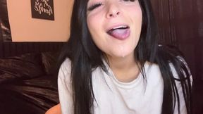 Snookie can't stop salivating