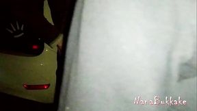 Desconhecidos fizeram fila na rua para me comer e gozar na minha boca